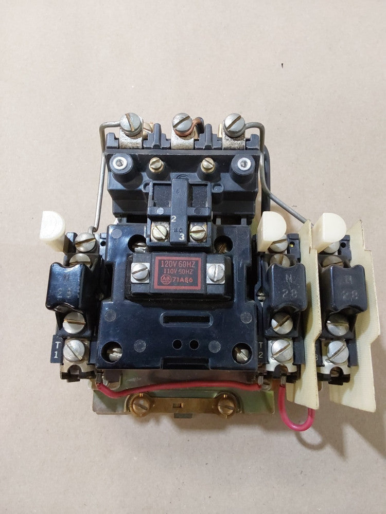 709-B0D103 Allen Bradley 120V SIZE 1 Motor Starter With N28 Heaters Series K