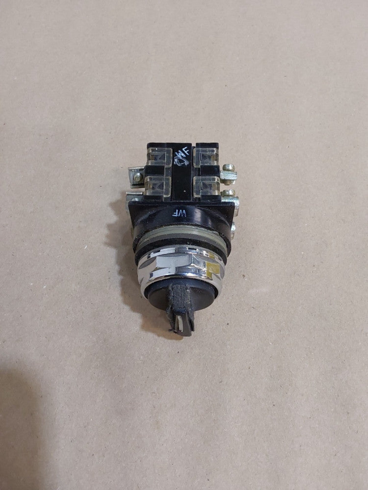 GENERAL ELECTRIC CR104PSM34B/CR104P HEAVY D. SELECTOR SWITCH 3 POSITIONS