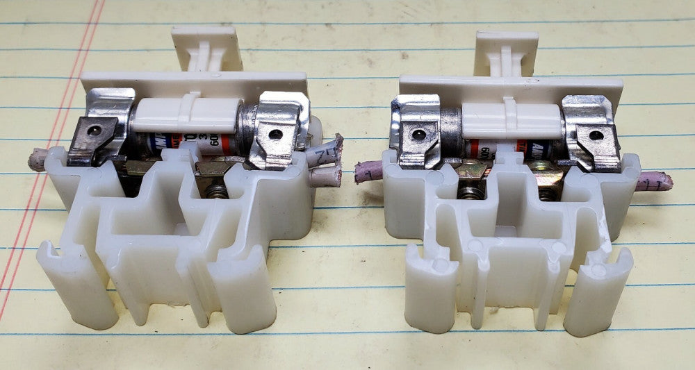 (2) Mersen ATQR30 30A 600Vac Fuses With DIN Rail Mounting Blocks  [OF34]