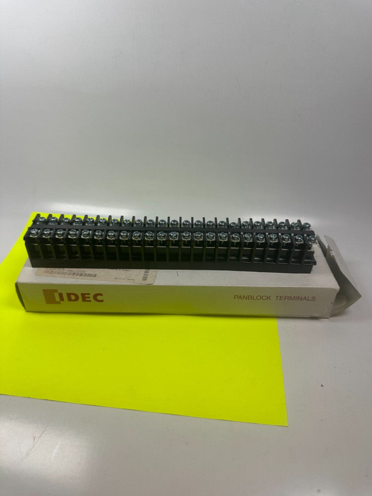 IDEC BNH15LW Panblock Terminals 1 Partial Box of 23pcs - New Fast Ship