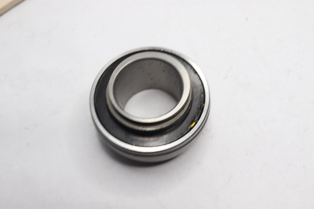 Spinco Cam Locking Insert Bearing HC209-28 - Black Collar Ring Not Included