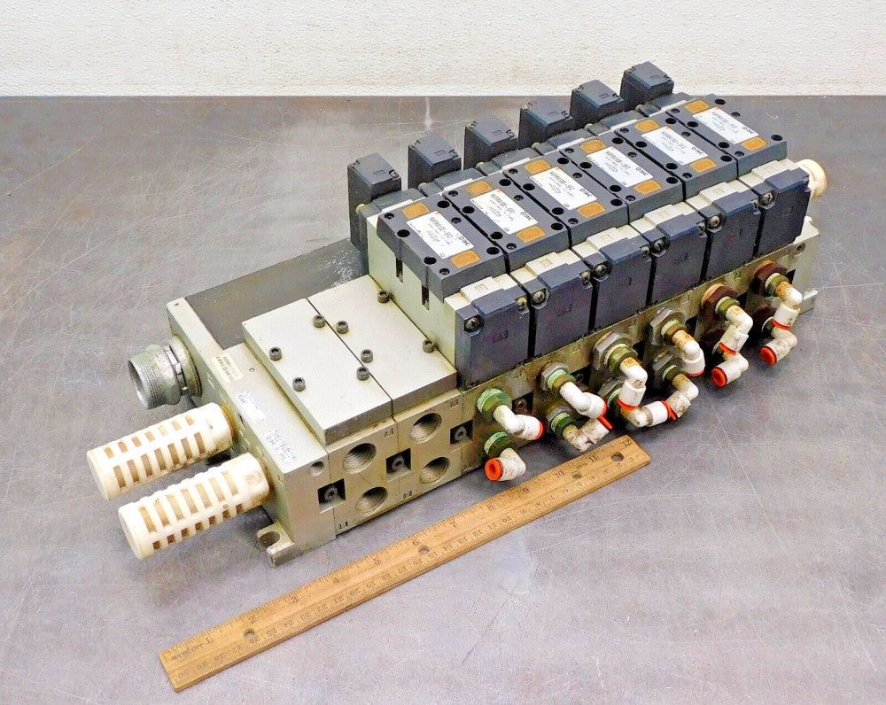 SMC NVV5FS4-01T-041 Manifold w/ NVFR4100-5FZ Solenoid Valve Coil 24V DC Assembly