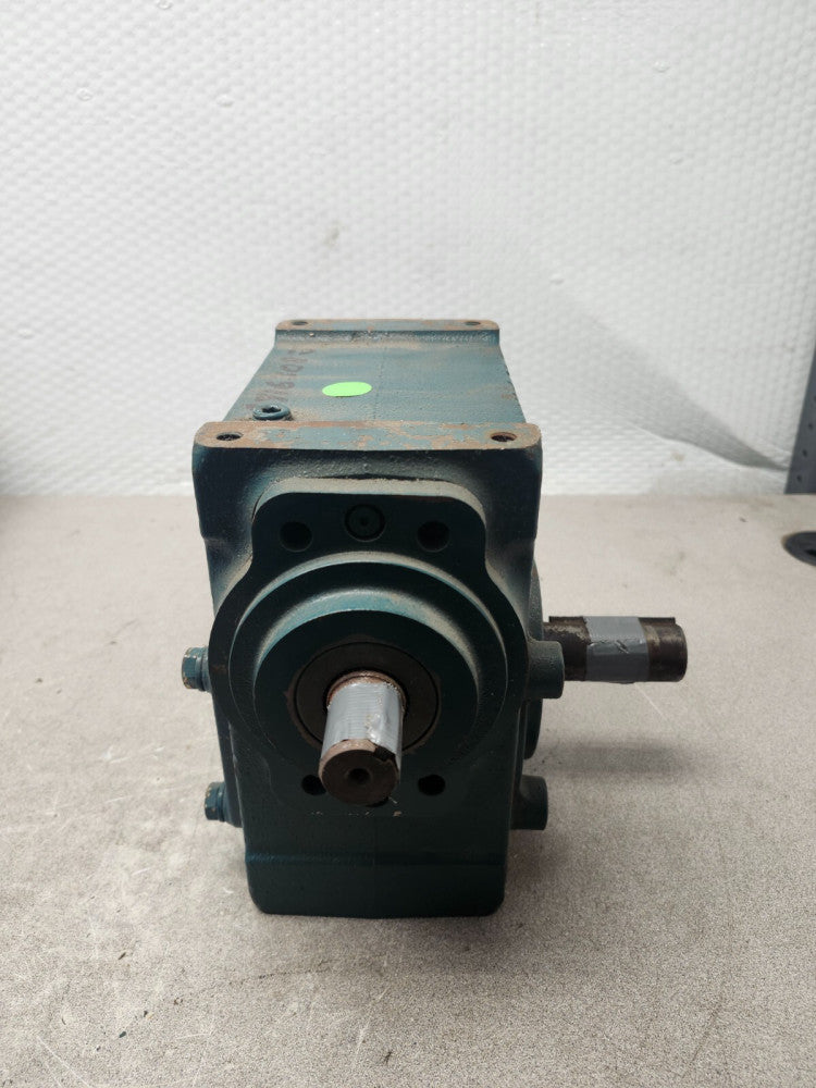 USED TIGER GEAR REDUCER RATIO 20:1 1750 RPM 26S20R
