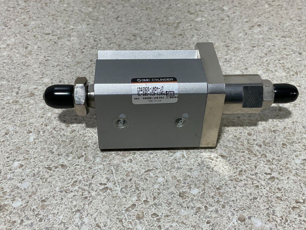 SMC CDQ2B25-10DM-J7 NEW