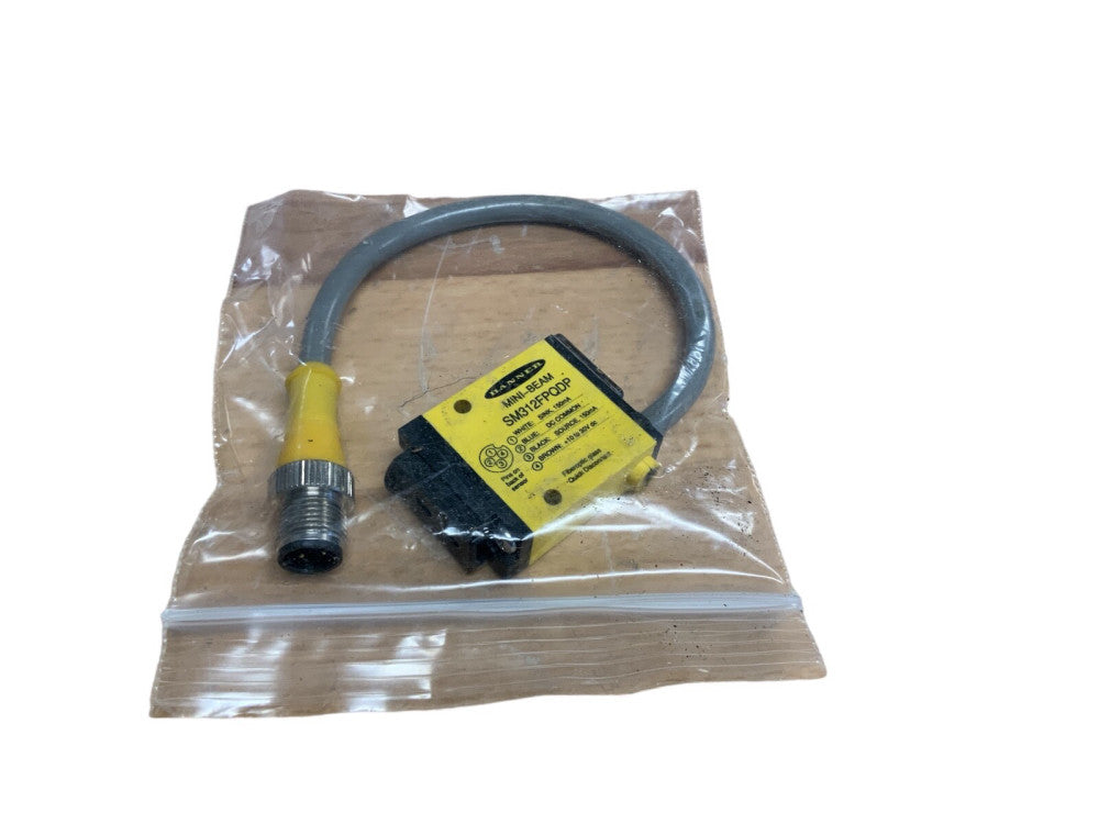 Banner SM312FPQDP Fiber Optic Sensor FNOB