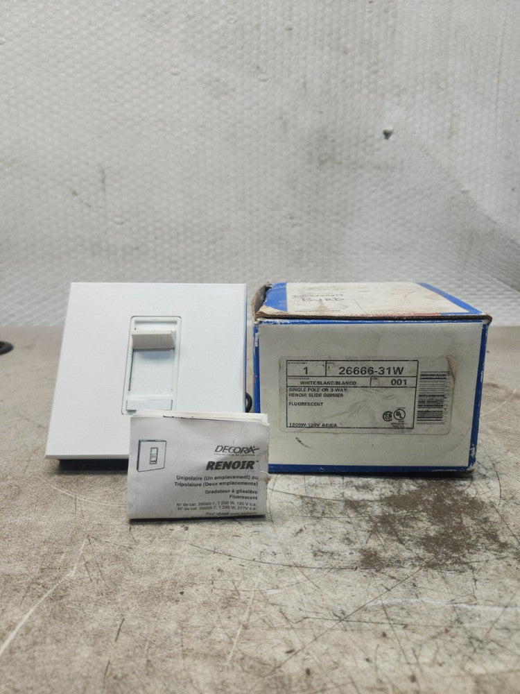 NEW IN BOX LEVITON DIMMER  26666-31W
