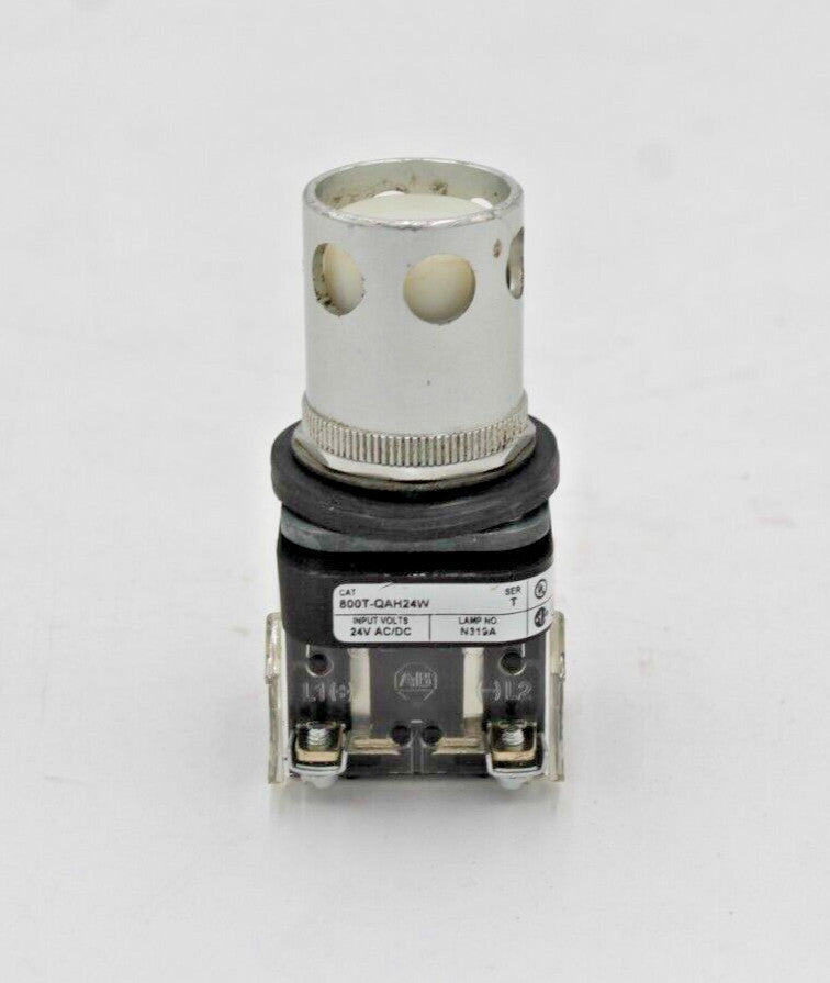Allen Bradley 800T-QAH24W White Push Button
