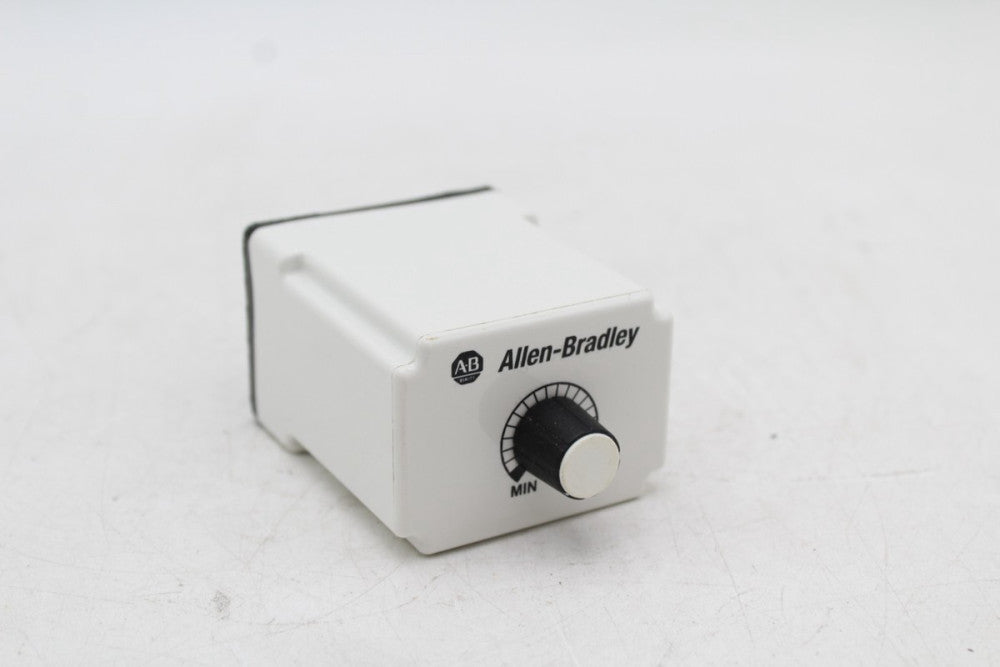 Allen-Bradley 700-HT12AV120 Time Delay Relay