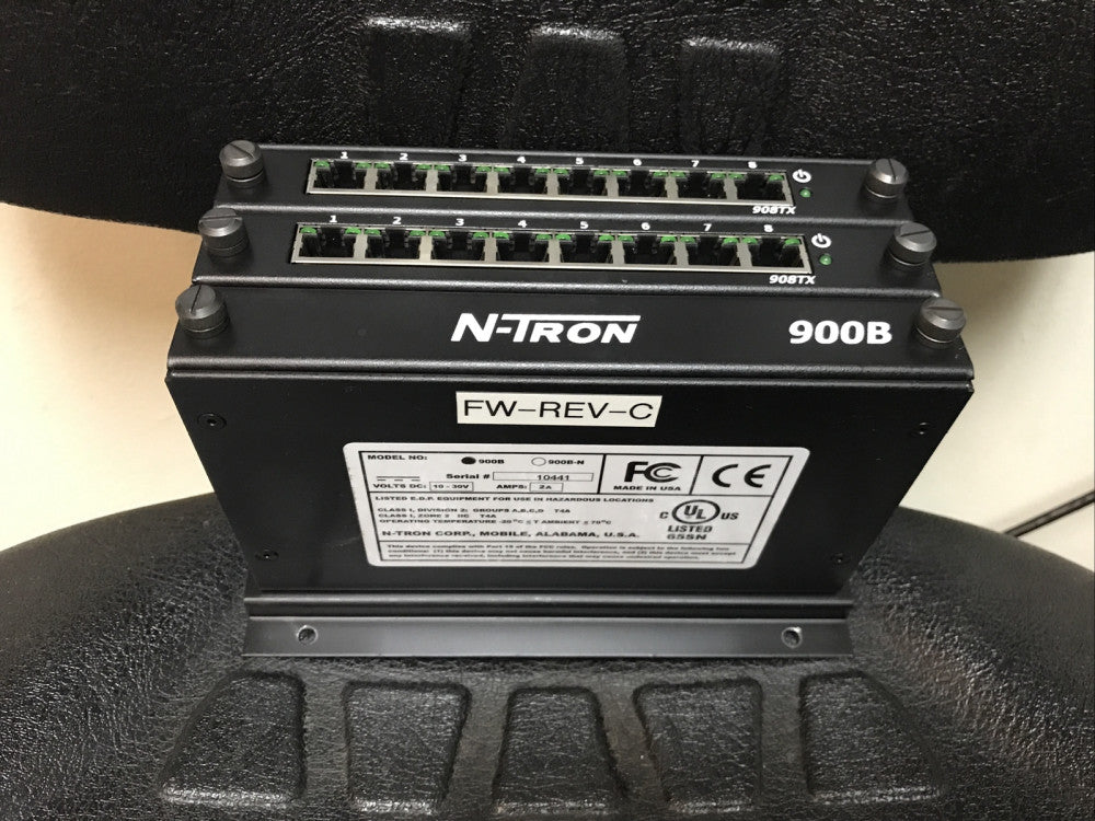 N-TRON 900B MODULAR INDUSTRIAL ETHERNET SWITCH WITH (2) 908TX 8-Port MODULES