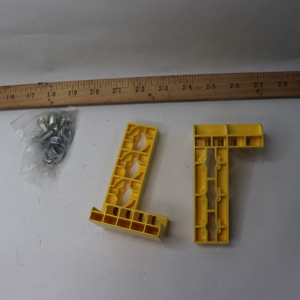 Amphenol Mighty Clamp 027-1000-4052