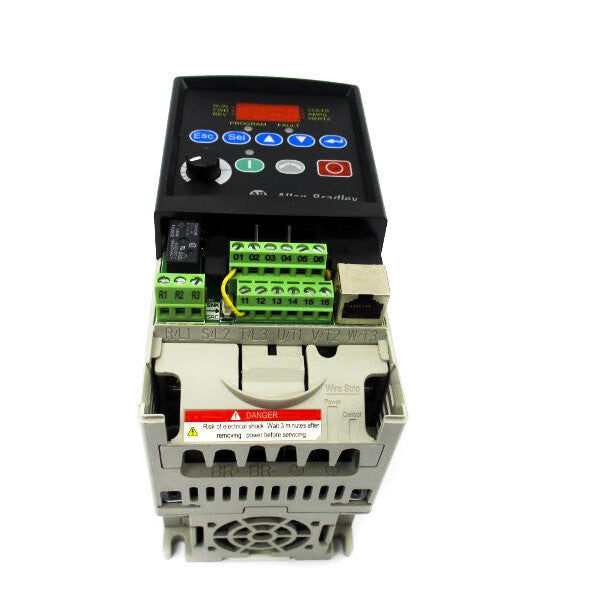 ALLEN BRADLEY 22A-B4P5N104 SER. A F/W 5.01 180-264VAC 5.2A (AS PICTURED) NSNP