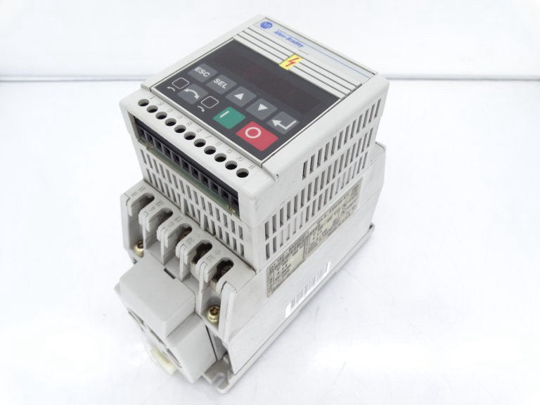 ALLEN BRADLEY 160-BA03NSF1 SERIES B DRIVE - Refurbished