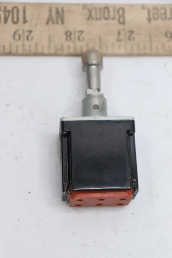 Micro Toggle Switch