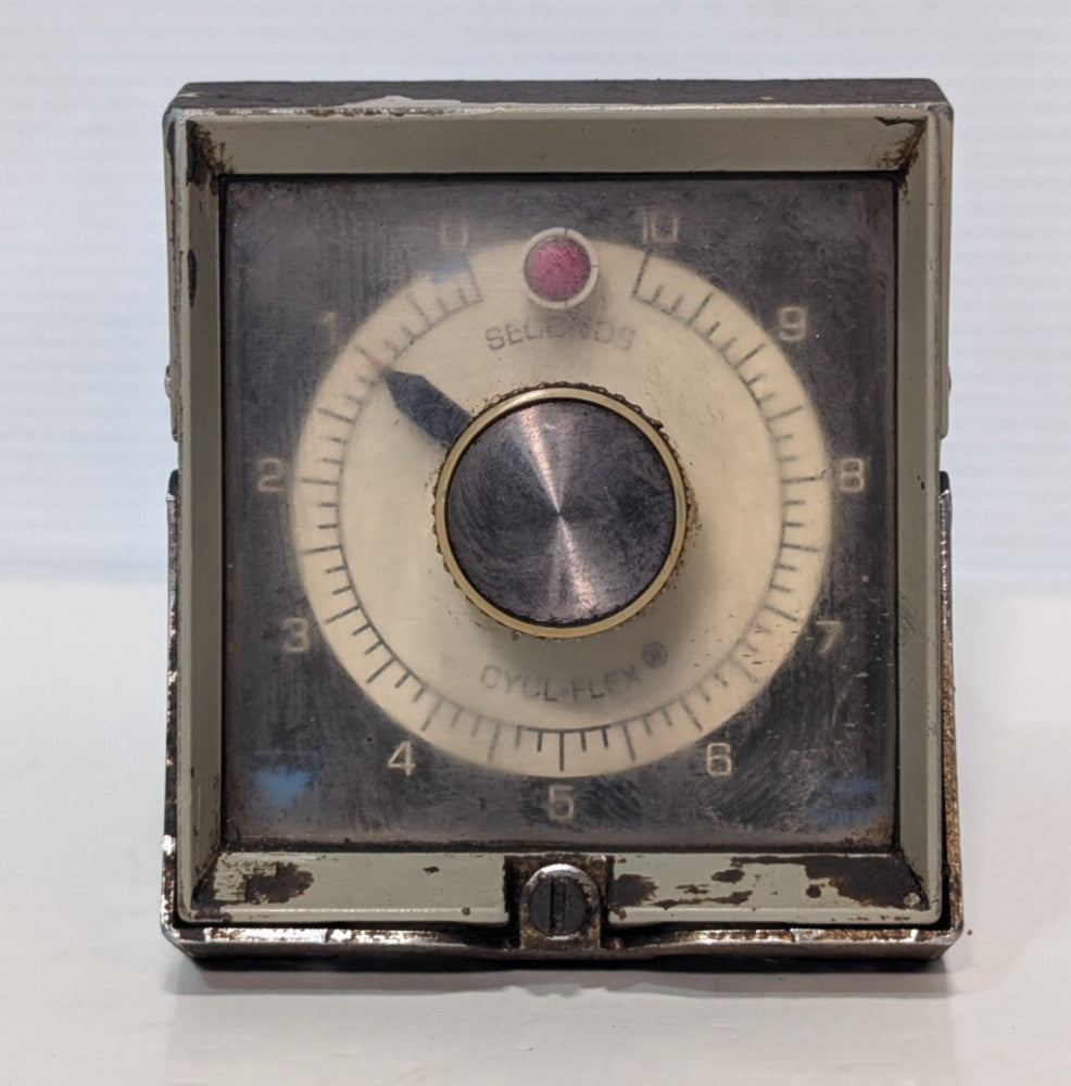 Gulf + Western Eagle Signal HP515A6 Cycle Flex 10 Sec. Timer 120V, 10A, 60Hz