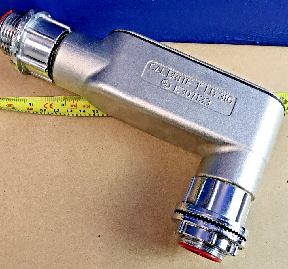 Cal-Brite 1" Stainless Steel LB-Type Condulet with Myers Hubs