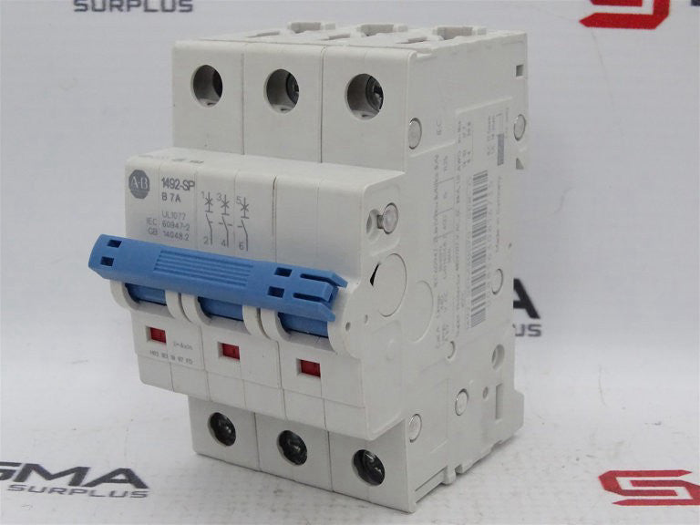 ALLEN BRADLEY 1492-SPM3B070 SERIES D PLC MODULE