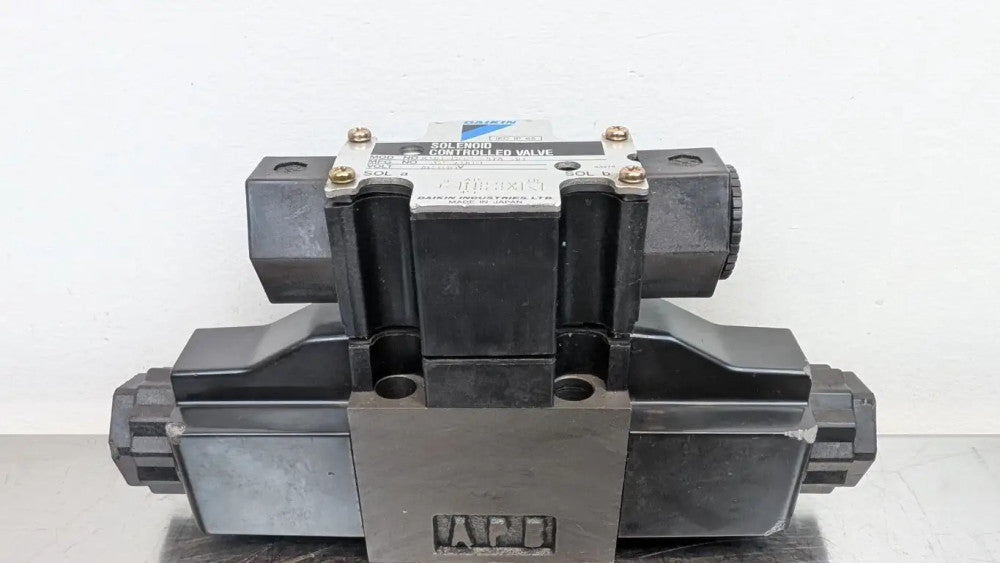 Daikin KS0-G02-2SA-30 Solenoid Directional Control Valve 100VAC Coil