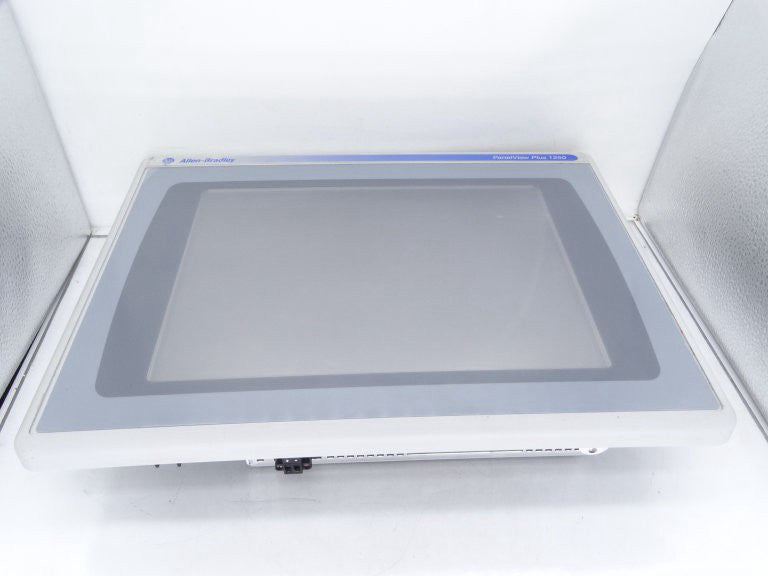 ALLEN BRADLEY 2711P-T12C4D1 HMI