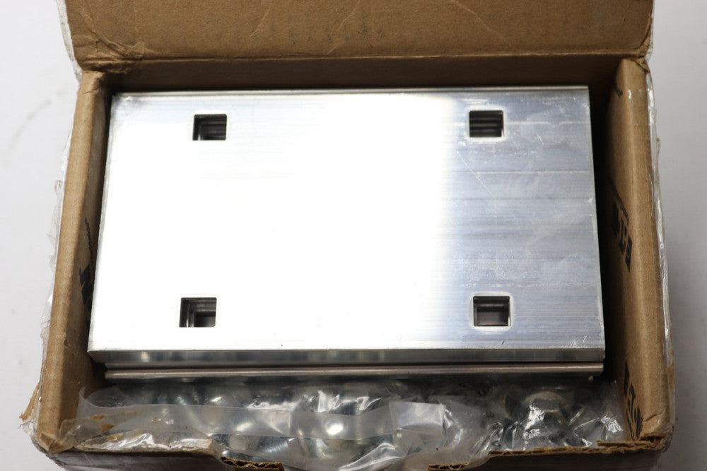 Eaton B-Line Wedge Lock Splice Plates 3" Nema 4" Height Tray 9A-1004