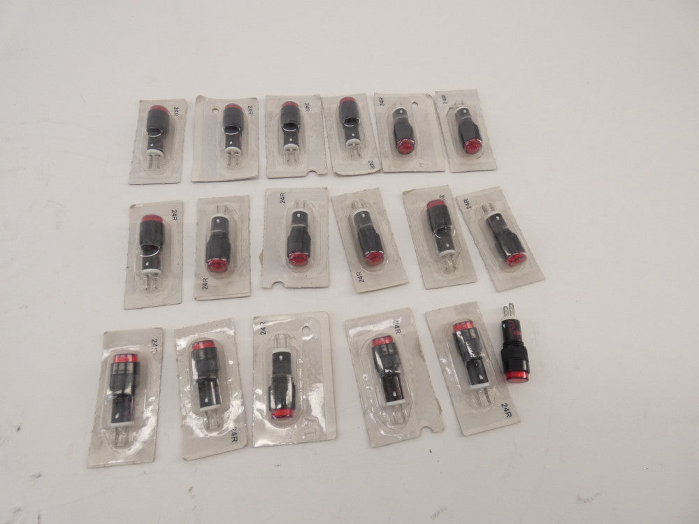 *Lot of 18* IDEC AP1M Red Pushbutton Miniature Pilot Light 24VAC/DC - NEW Sur...