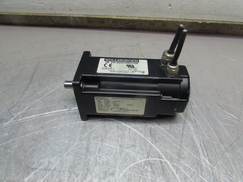 KOLLMORGEN AKM22G-ENMN2-00 , SERVO MOTOR, 7k RPM , GOOD TAKEOUT! MAKE OFFER!