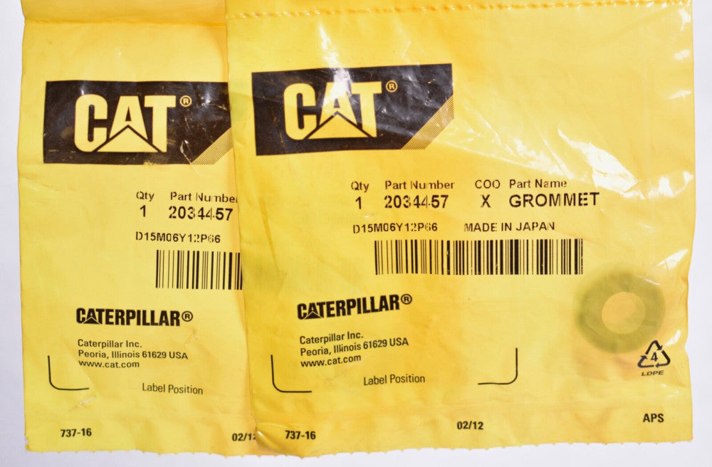 2 Count OEM CAT Caterpillar Rubber Grommets  203-4457  2034457