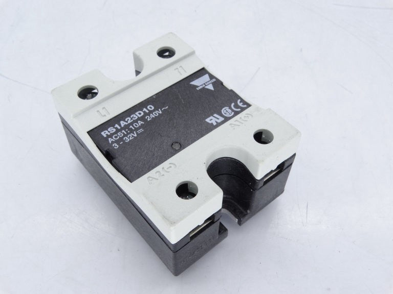 CARLO GAVAZZI RS-1A23-D10 RELAY