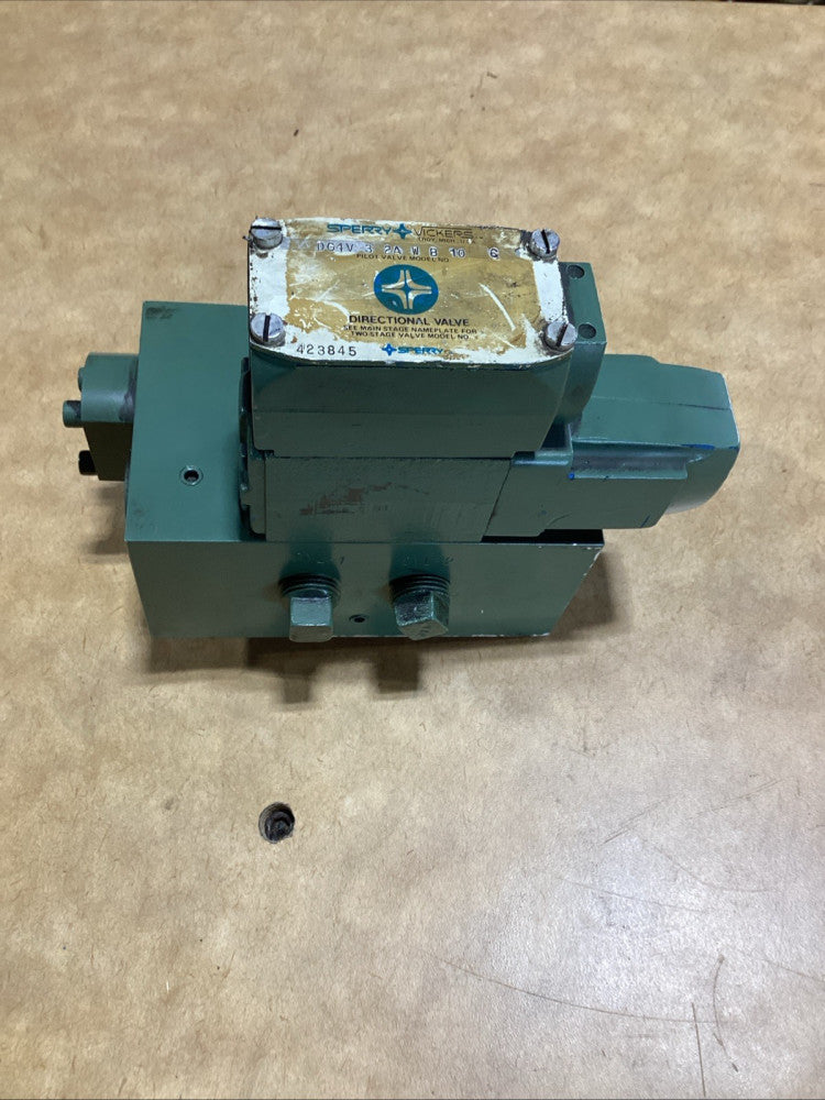SPERRY VICKERS DG4V 3 2A W B 10 Valve New