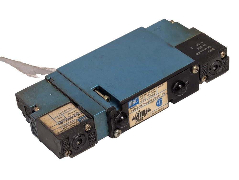 MAC 92B-BAB-000-DM-DDAP-1DM Solenoid Valve 24VDC 120PSI as shown