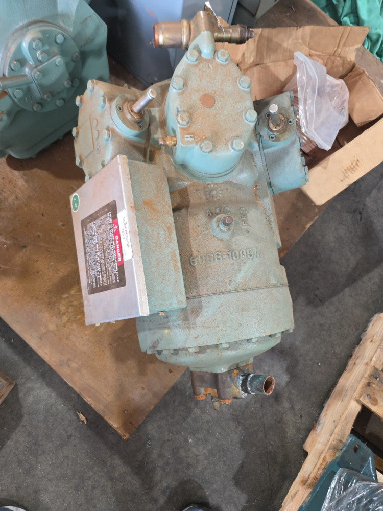 Carlyle 06D 06DX7246BC0600 Semi-Hermetic 3PH Compressor 5HP 400/460V 6D68-1009A