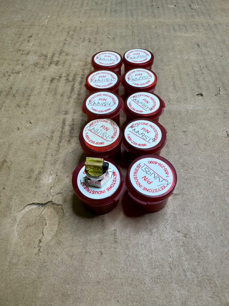LOT OF (10) KEYSTONE INDUSTRIES HOT MELT NOZZLES, MULTIPLE MODELS! MAKE OFFER!