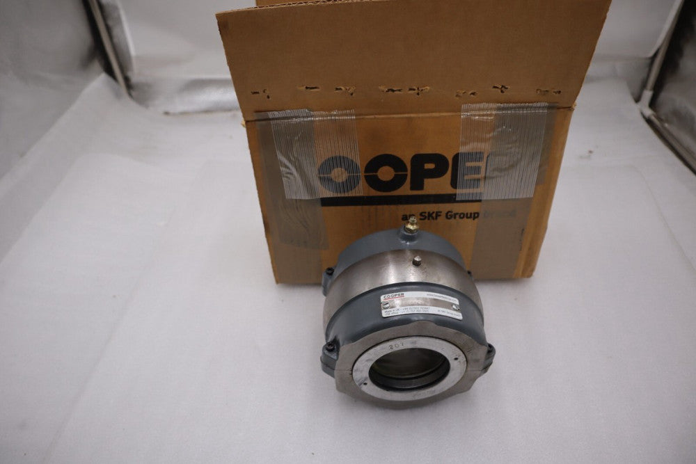 01EBC207EXAT - Cooper Bearing SKF NEW STOCK H811
