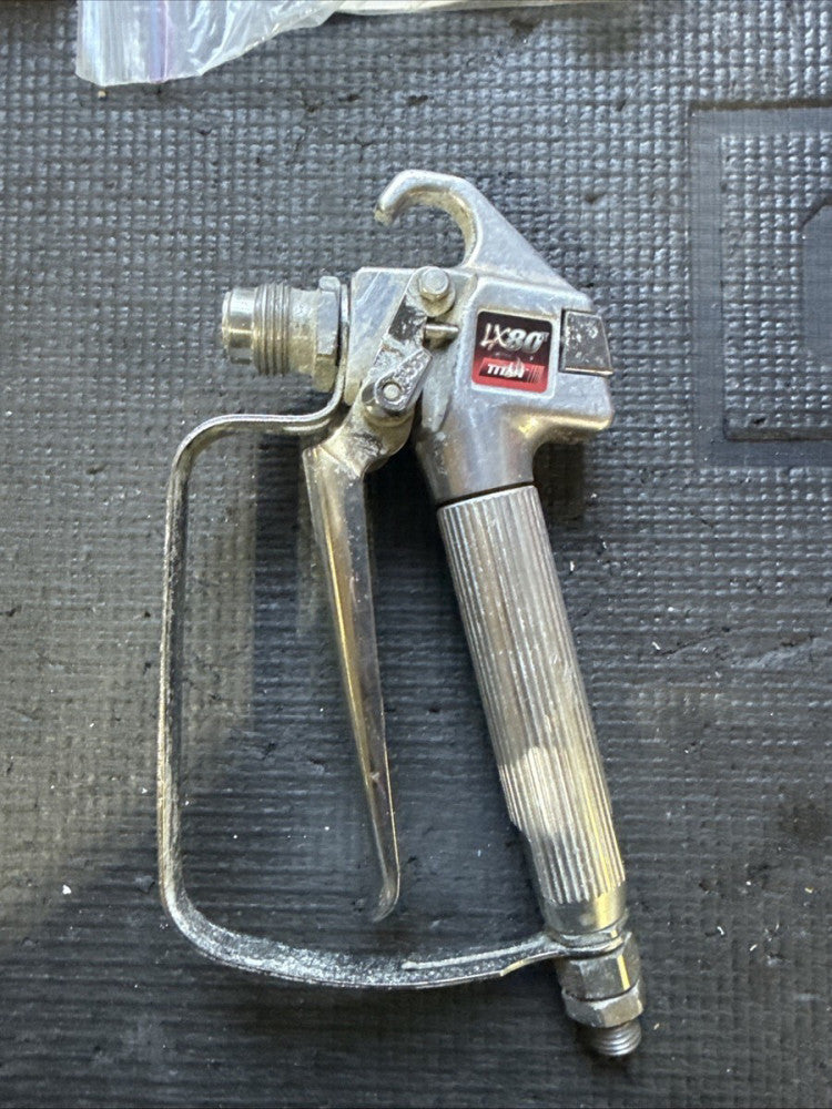 Titan LX80 II Airless Spray Gun 250 bar Max 3600 PSI USED