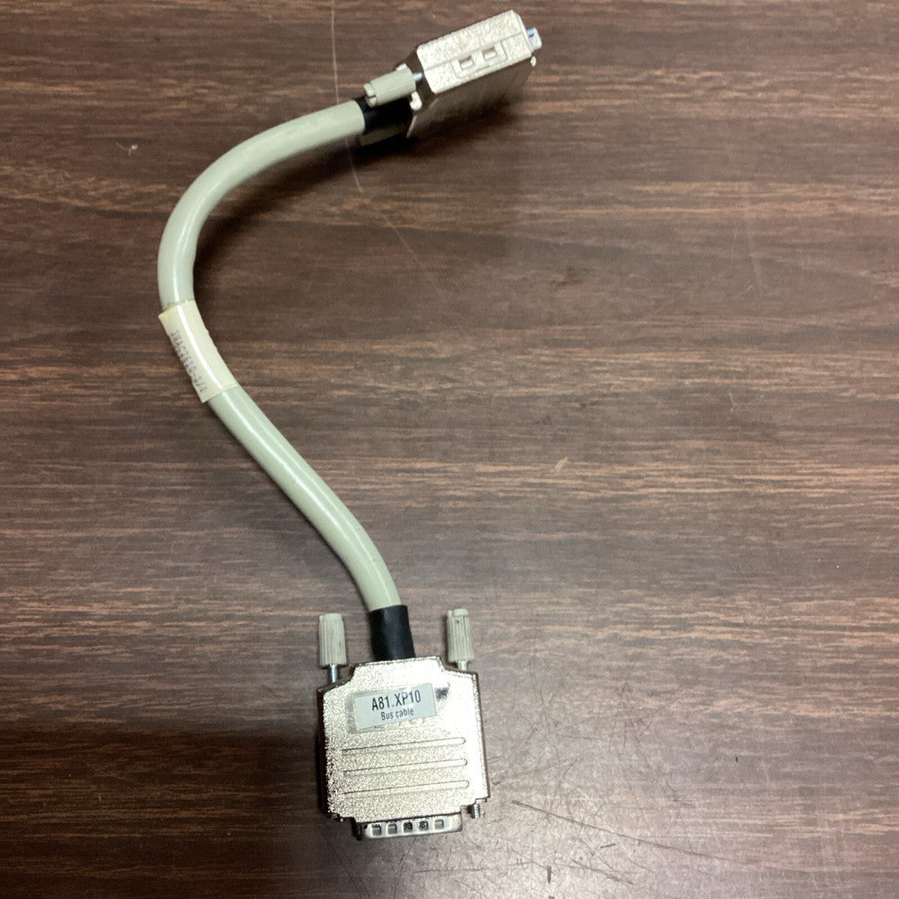A81.XP10 / A82.XS11 Bus Cable F05