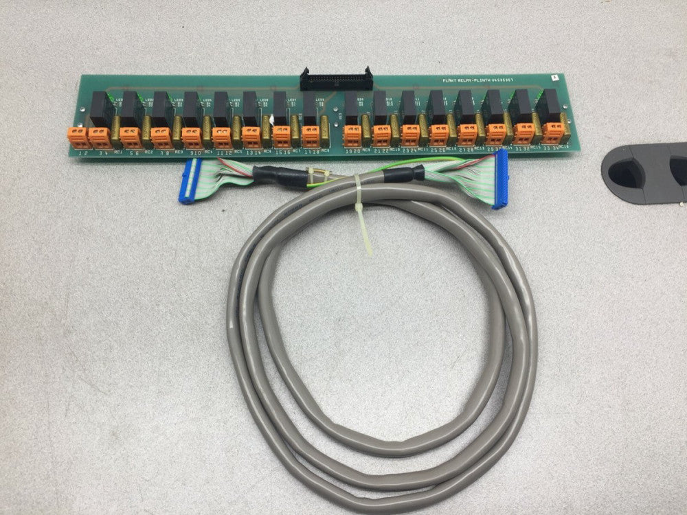 NEW NO BOX PLINTH  FLAKT RELAY V4535357