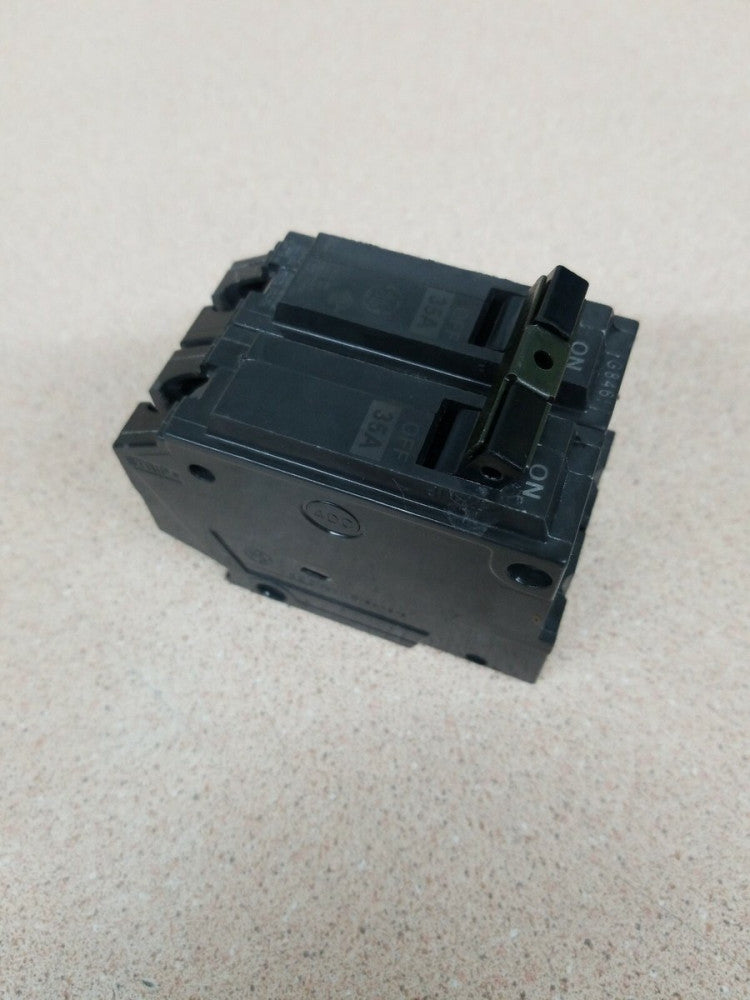 GENERAL ELECTRIC CIRCUIT BREAKER THQL2135 35A 35 A AMP 2 POLE 120/240 V NTO