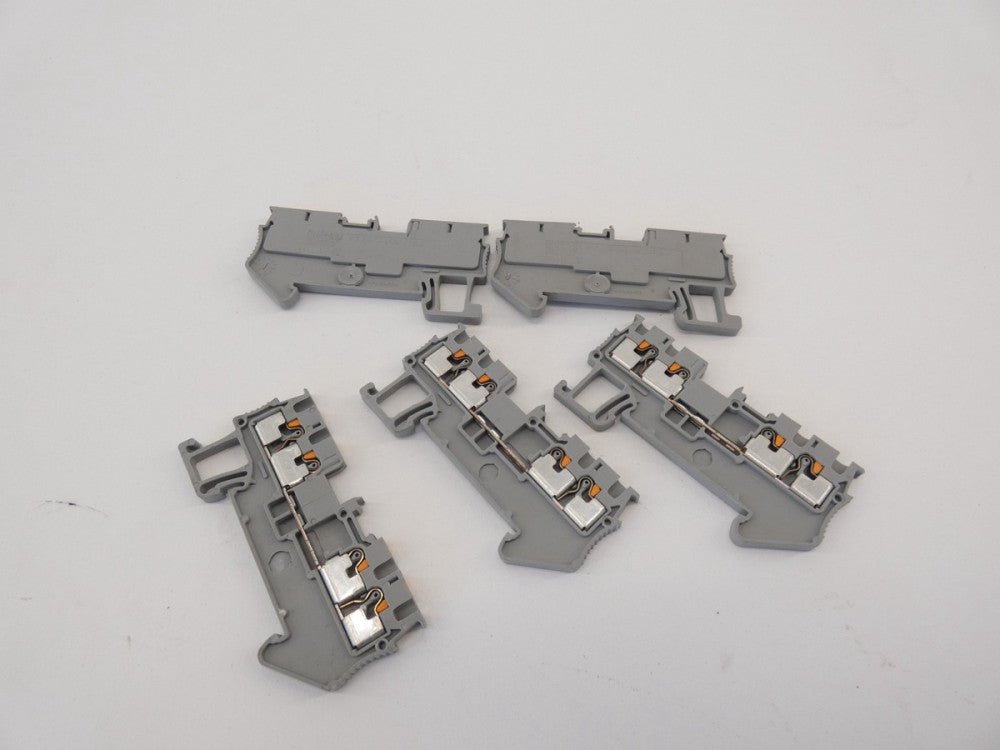 *Lot of 5* Phoenix Contact PT 1.5/S-QUATTRO Terminal Block - NEW Surplus!