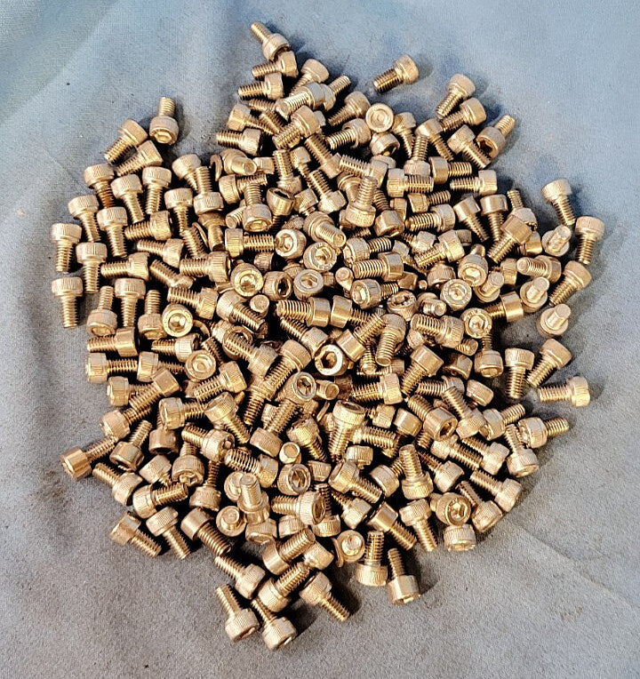 SOCKET HEAD CAP SCREW M6-1.0 X 10MM STAINLESS STEEL **LOT OF 230**