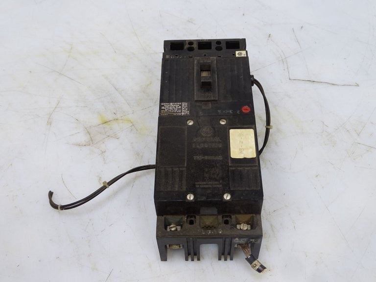GENERAL ELECTRIC TB12070BWE09 CIRCUIT BREAKER (157801 - USED)