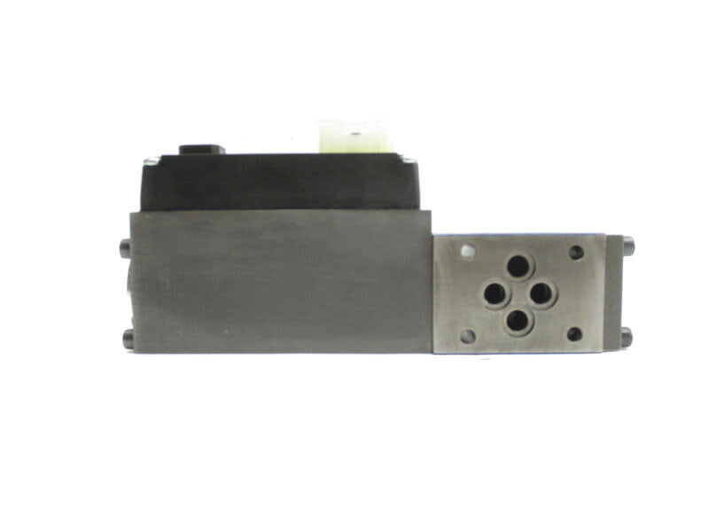 REXROTH 4WRPH6XB24L-20/G24Z4/M-842 0811404163 2.7A NSNP