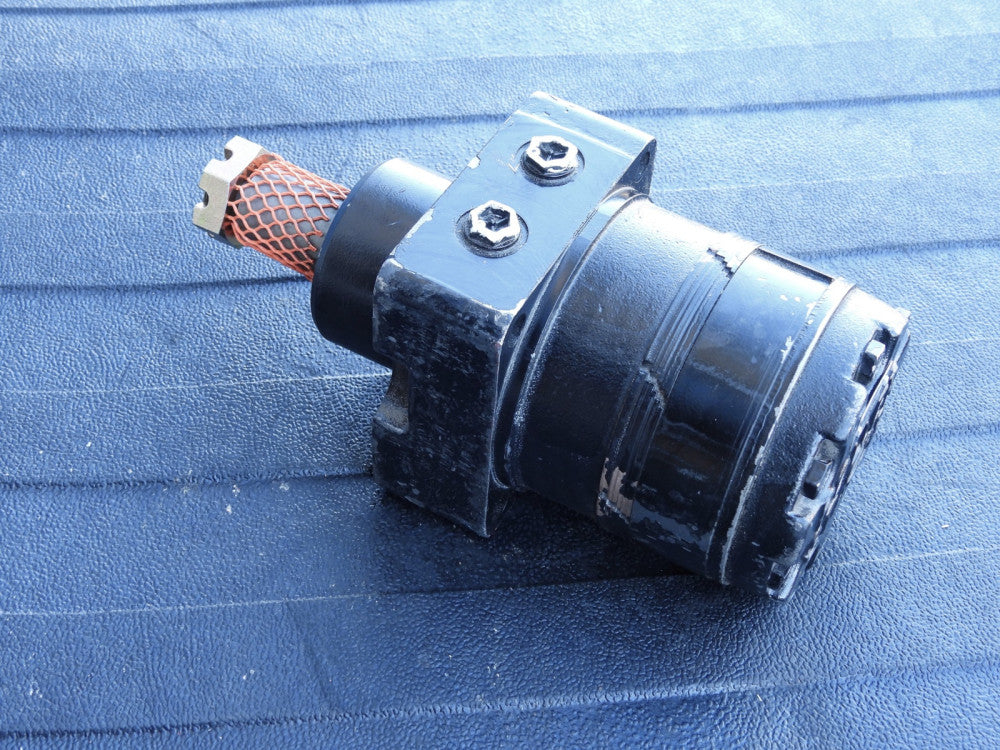 Genuine Terex Genie T108663GT Hydraulic Drive Motor GS2032 GS2046 GS2632 GS2646 