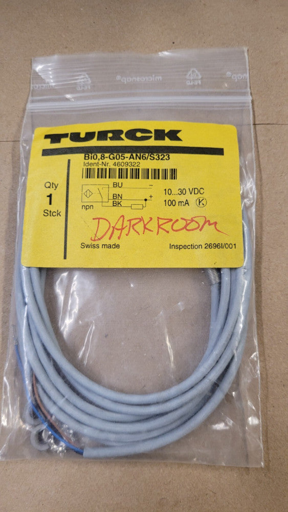 New Turck Bi0,8-G05-AN6/S323 Inductive Proximity Sensor NPN NO 10-30VDC