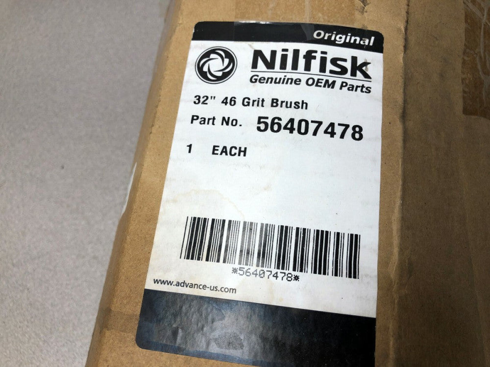 NEW IN BOX NILFISK 32" 46 GRIT BRUSH 56407478