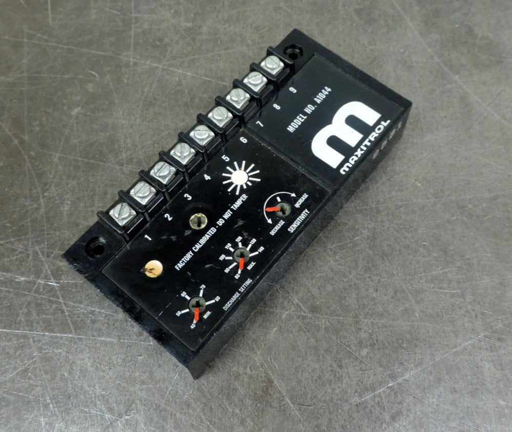 Maxitrol A1044 Amplifier