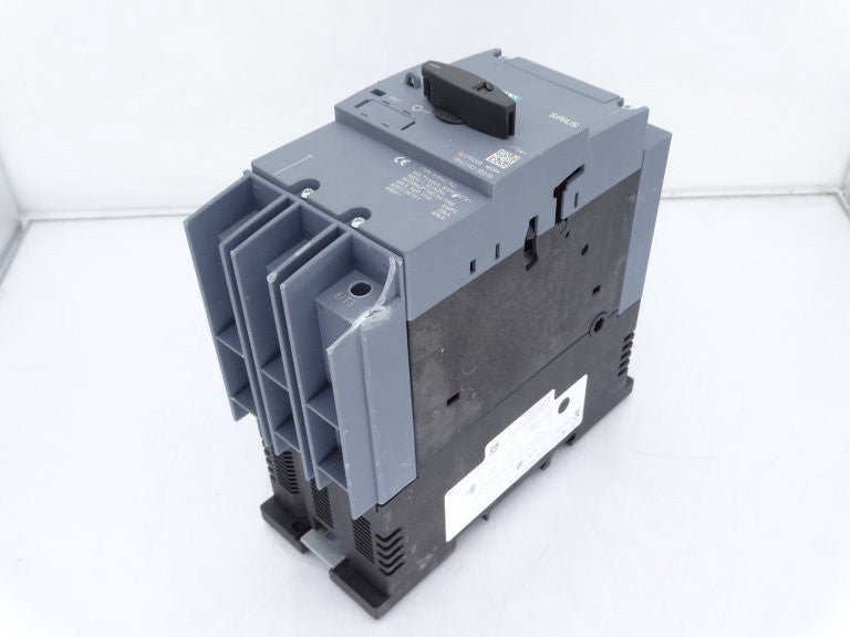 SIEMENS 3RV2742-5ED10 CIRCUIT BREAKER