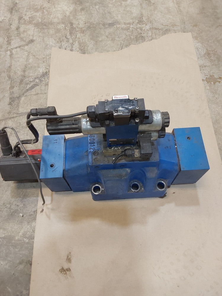 Rexroth R901069542 Proportional Valve R901325866 4WRTE 35