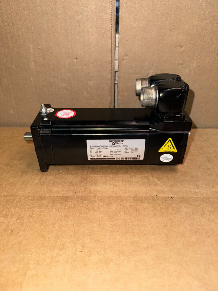 SCHNEIDER ELECTRIC SH070/60020/0/1/00/00/00/10/00 SERVO MOTOR, USED! MAKE OFFER!