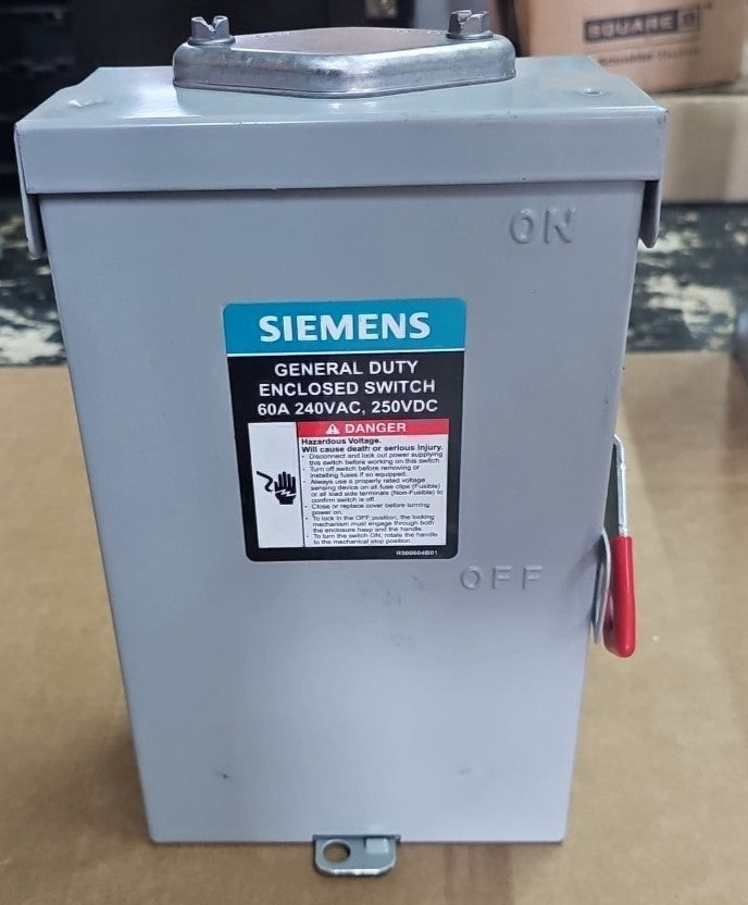 Siemens GNF221RLLZA 1/2" NF 2P2W 240V GDSS Connector SEE PICS