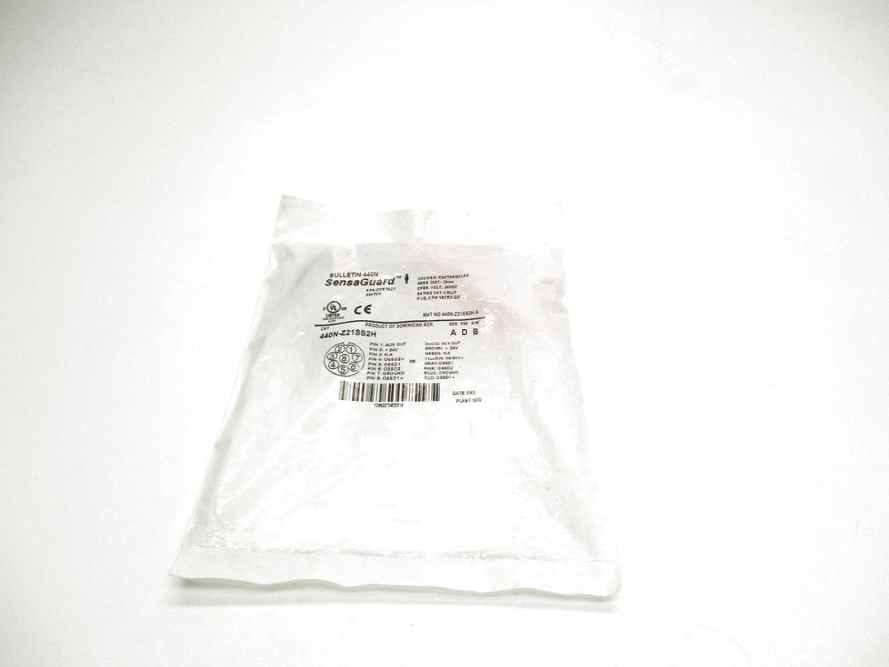 ALLEN BRADLEY 440N-Z21SS2H SER. A F/W D 24VDC NSMP