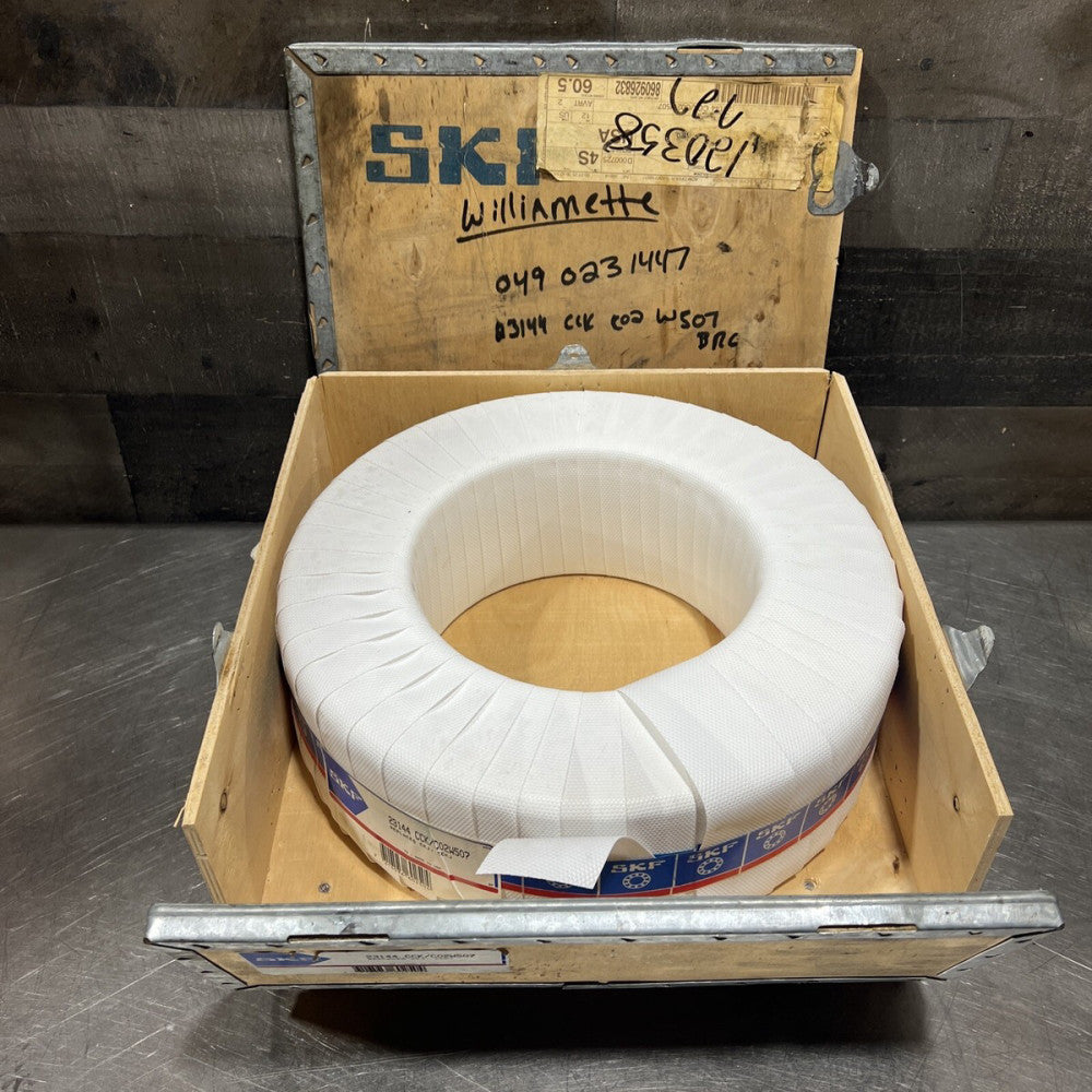 SKF 23144 CCK/C02W507 Explorer Spherical Radial Bearing 220mm Bore Nos Surplus